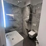 Apartamento Modern New Near Tirana