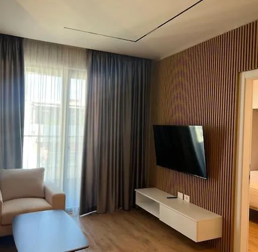 Modern New Near * Tirana