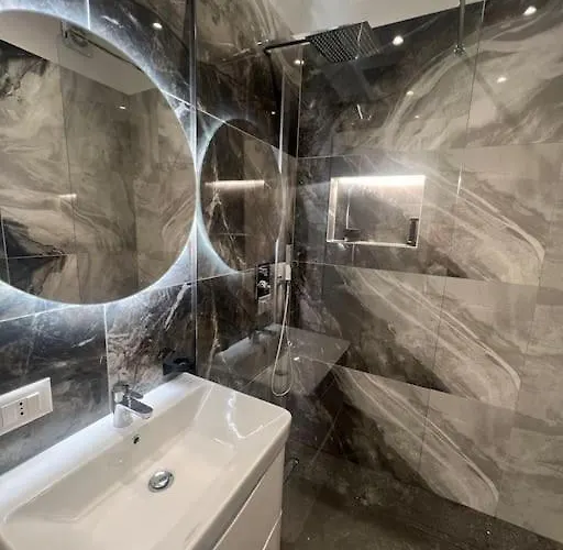 Modern New Near Apartment Tirana